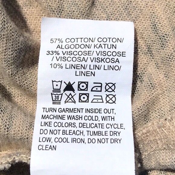 Lucky 🍀 Brand Scoop Neck Short Sleeve Blue/Gray/Tan PrintT Shirt Size Medium - Picture 11 of 14